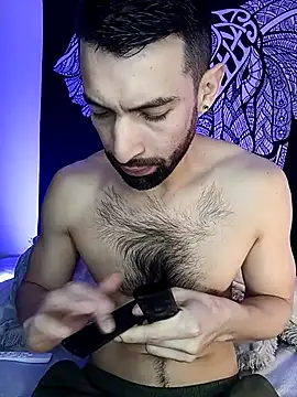 Enzo-wolf33 online show from September 20, 2025, 10:04 pm