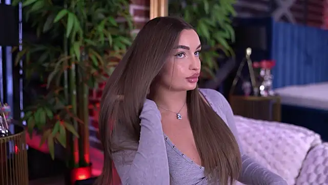 MillaSerene online show from February 2, 2026, 6:23 am