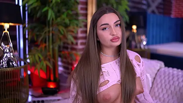 MillaSerene online show from February 26, 2026, 6:24 am