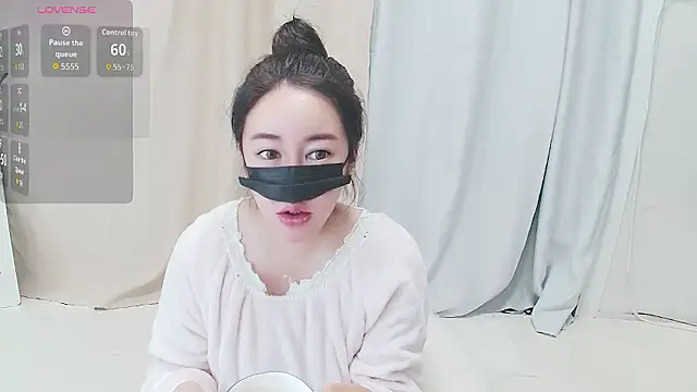 Anna-03 online show from October 14, 2025, 3:51 am