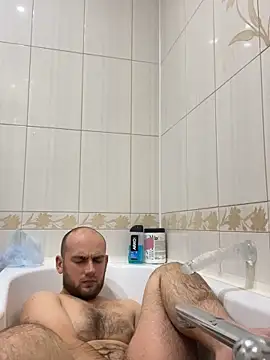 LuckyGirlfriends online show from November 11, 2025, 8:25 pm