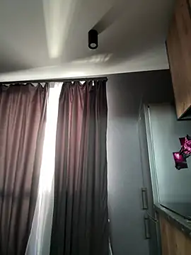 Snapshot of FavoriteKira chatting on June 14, 2026, 3:02 pm FavoriteKira online show from June 14, 2026, 3:02 pm
