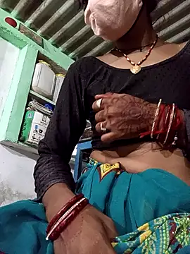 MISS LOVE 001 online show from October 10, 2025, 5:14 pm