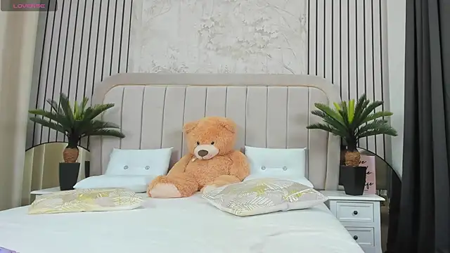 Snapshot of DaryaReed chatting on November 8, 2025, 5:00 am DaryaReed online show from November 8, 2025, 5:00 am