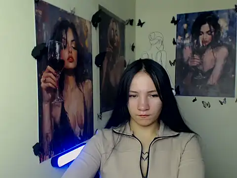 Em7MaA online show from October 28, 2025, 1:10 pm