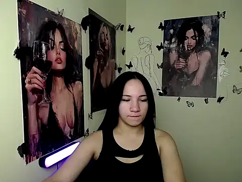 Em7MaA online show from September 25, 2025, 12:11 pm