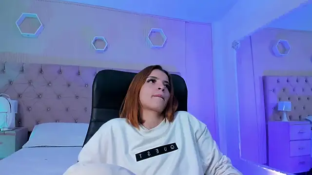 MadisonSky  online show from September 21, 2025, 12:43 pm