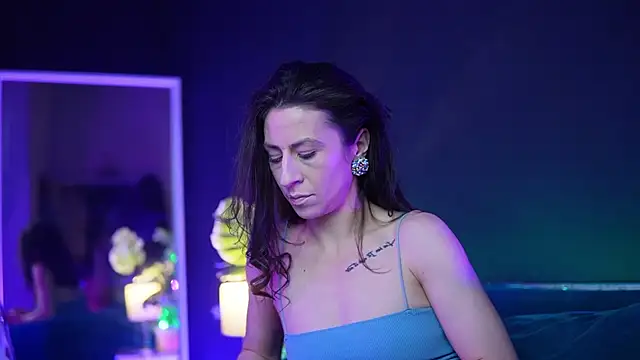 RubyRosa online show from November 15, 2025, 10:47 pm