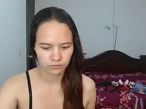 yarafuckass online show from October 21, 2025, 4:39 pm