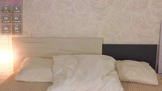 Snapshot of GiseleLamos chatting on October 1, 2025, 3:11 am GiseleLamos online show from October 1, 2025, 3:11 am