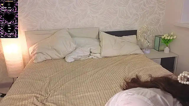 Snapshot of GiseleLamos chatting on October 9, 2025, 3:07 am GiseleLamos online show from October 9, 2025, 3:07 am