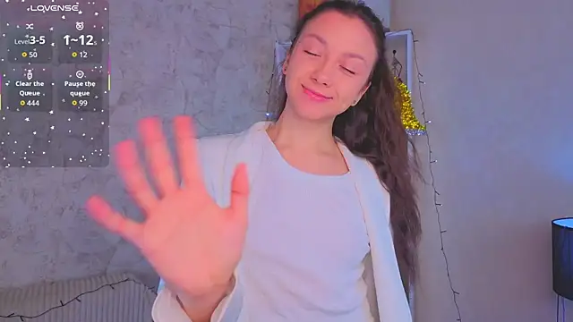 GiseleLamos online show from December 17, 2025, 3:33 am