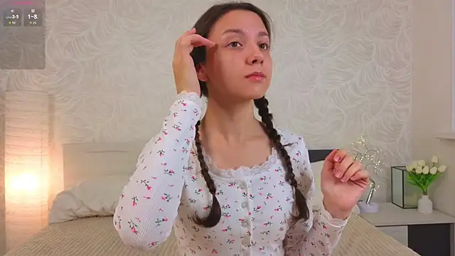 Snapshot of GiseleLamos chatting on October 10, 2025, 3:07 am GiseleLamos online show from October 10, 2025, 3:07 am