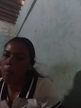 afroditaligh online show from November 10, 2025, 2:55 pm