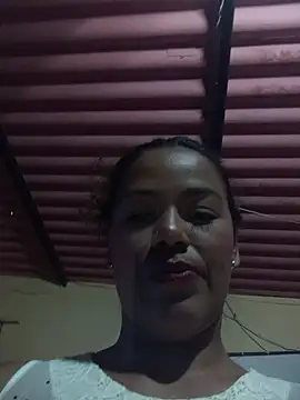 afroditaligh online show from November 11, 2025, 2:23 pm