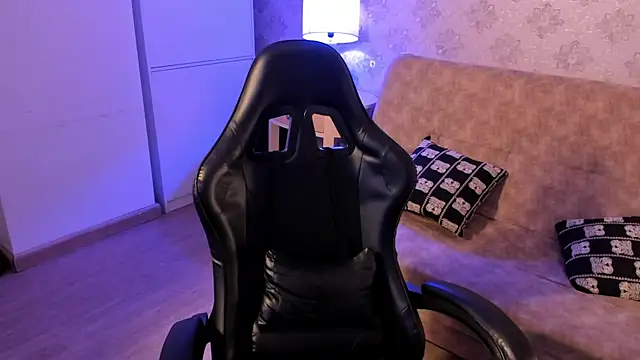 Dereck Manson online show from September 20, 2025, 7:30 pm