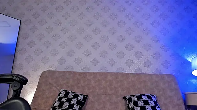 Dereck Manson online show from September 22, 2025, 12:00 pm