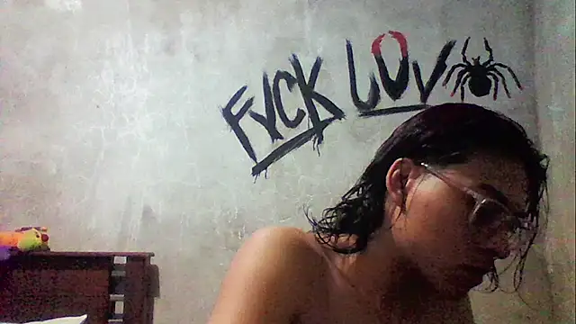 dirty model online show from December 1, 2025, 5:41 am