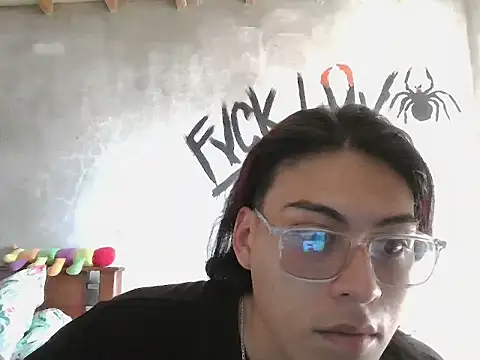 Snapshot of dirty_model chatting on March 3, 2026, 7:54 pm dirty model online show from March 3, 2026, 7:54 pm