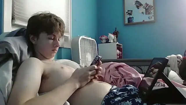 Liam axel35 online show from September 22, 2025, 2:45 pm