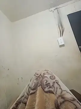 thabang2222 online show from October 16, 2025, 10:29 pm