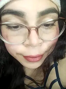 Diamily online show from December 21, 2025, 11:27 pm