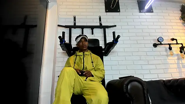 ItaloMoore online show from May 30, 2026, 1:17 pm