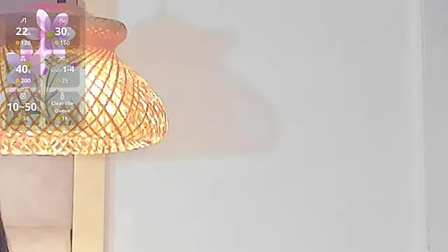 VioletHilton online show from September 22, 2025, 6:36 pm