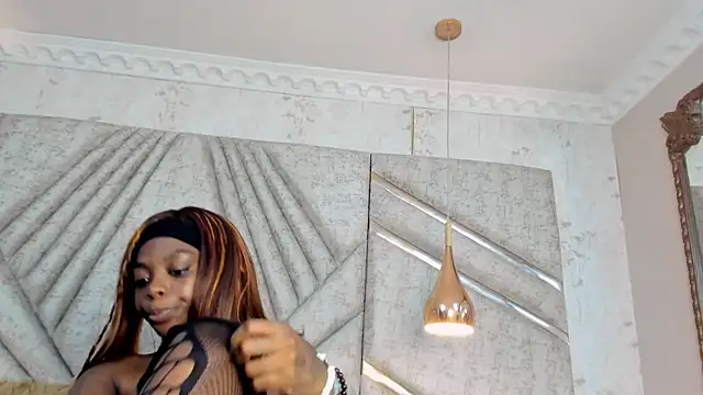 OliviaGarciaa online show from October 3, 2025, 6:48 am