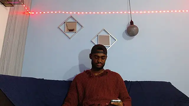 Snapshot of eebony_stallion chatting on May 7, 2026, 3:22 am eebony stallion online show from May 7, 2026, 3:22 am