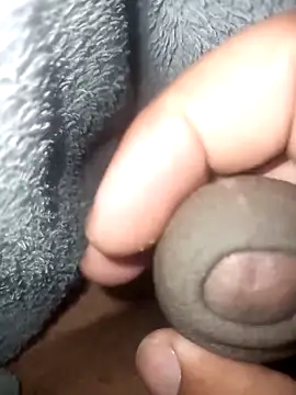 reisloko online show from October 23, 2025, 2:10 am