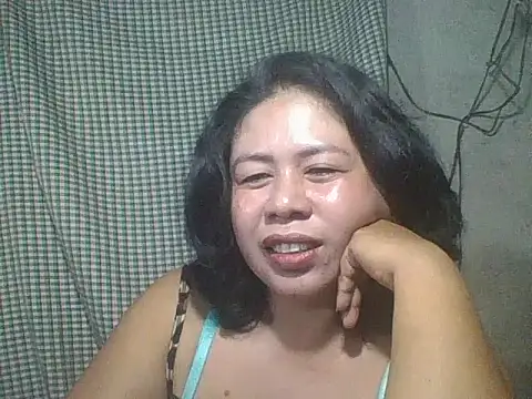 Snapshot of Pinay_Mama1234 chatting on January 13, 2026, 1:26 pm Pinay Mama1234 online show from January 13, 2026, 1:26 pm