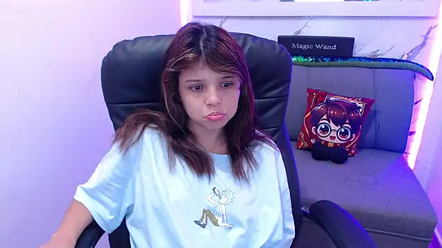 minnie cake online show from September 19, 2025, 8:24 pm