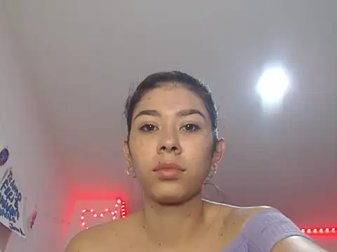 Snapshot of nahomibeckers chatting on October 21, 2025, 5:56 pm nahomibeckers online show from October 21, 2025, 5:56 pm