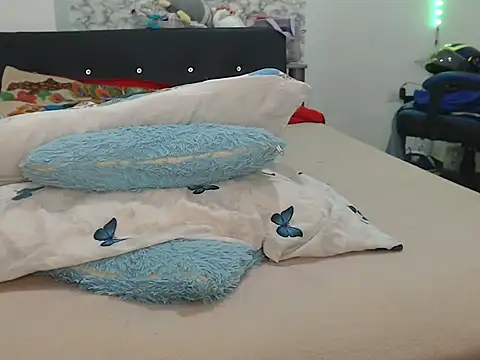 Snapshot of nahomibeckers chatting on October 6, 2025, 5:35 pm nahomibeckers online show from October 6, 2025, 5:35 pm