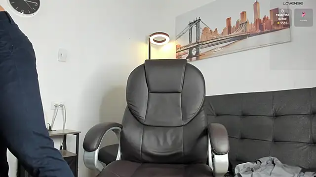 Dash Bukoski online show from January 15, 2026, 1:14 pm