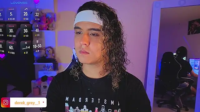 Snapshot of derek_greyy_ chatting on March 4, 2026, 9:22 pm derek greyy online show from March 4, 2026, 9:22 pm