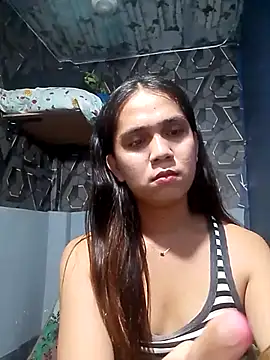 lexyyr17 online show from March 7, 2026, 12:39 am