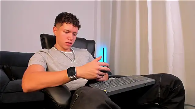 nathan blake online show from October 2, 2025, 8:12 pm