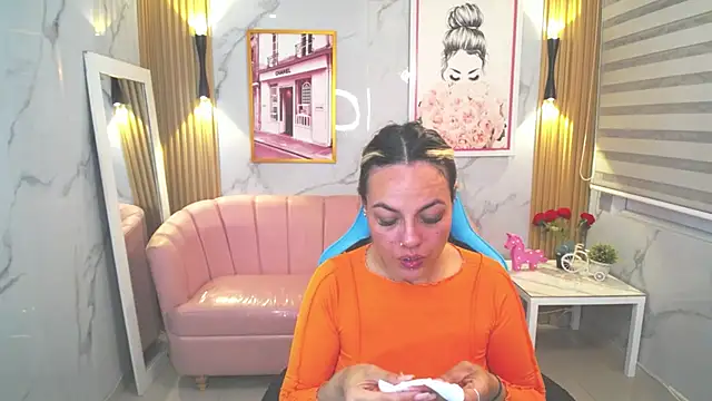 Jade Jones a online show from September 19, 2025, 3:43 am