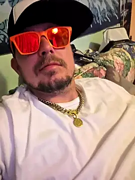 kdaddyj online show from June 1, 2026, 12:55 am