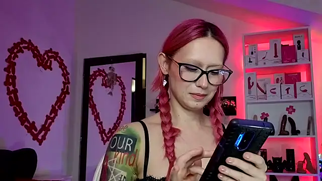 Snapshot of kulteacher chatting on November 27, 2025, 11:10 am kulteacher online show from November 27, 2025, 11:10 am