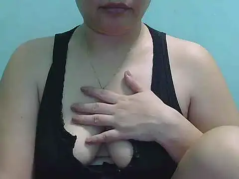 sexychubb101 online show from October 18, 2025, 10:17 am