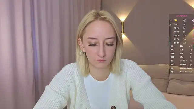 Snapshot of JodeeThu chatting on October 23, 2025, 5:17 am JodeeThu online show from October 23, 2025, 5:17 am