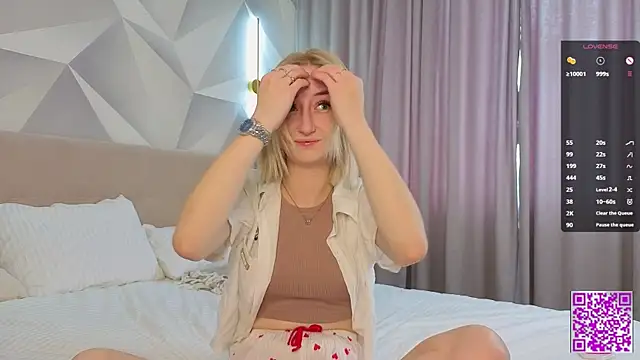 Snapshot of JodeeThu chatting on October 9, 2025, 5:08 am JodeeThu online show from October 9, 2025, 5:08 am