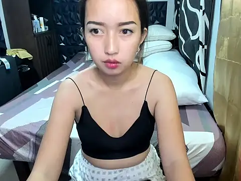 Soft Angel8 online show from September 10, 2025, 6:29 pm
