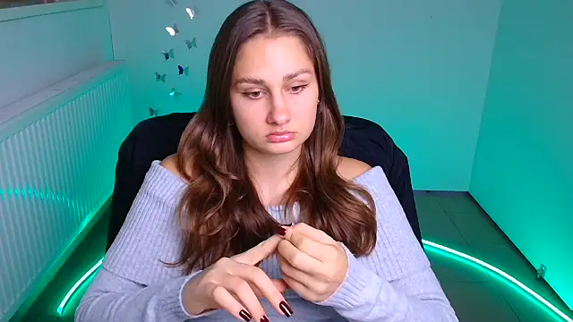 Stefanie Sweet online show from October 9, 2025, 11:33 am