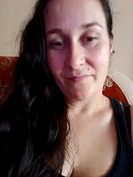 Amandda  online show from September 10, 2025, 11:42 am