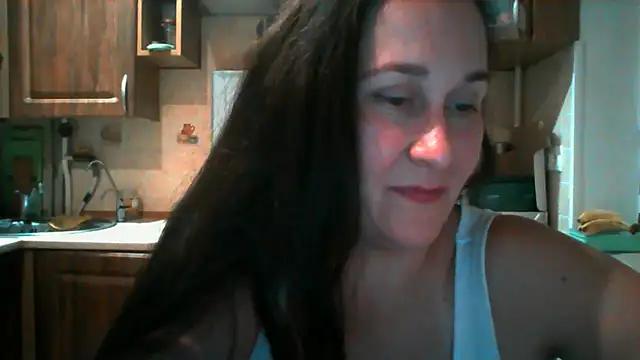 Amandda  online show from September 13, 2025, 6:52 pm