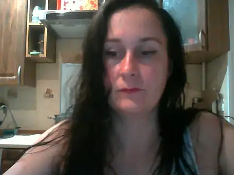 Amandda  online show from September 19, 2025, 6:12 pm